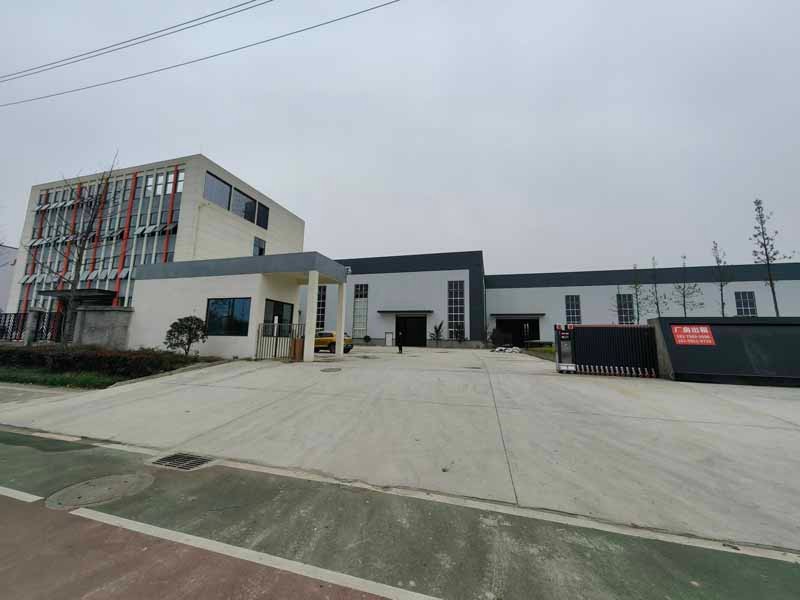 都江堰2800㎡三文魚加工廠房出租